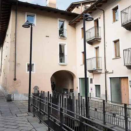 Maison Des Monnaies